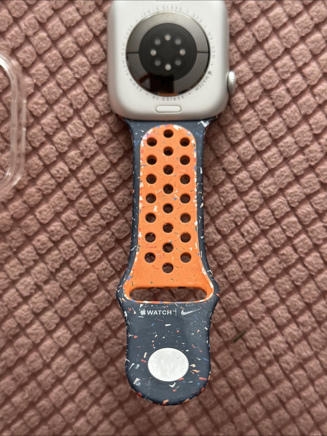 Apple Watch Series 10 46mm with Nike Band - photo 3