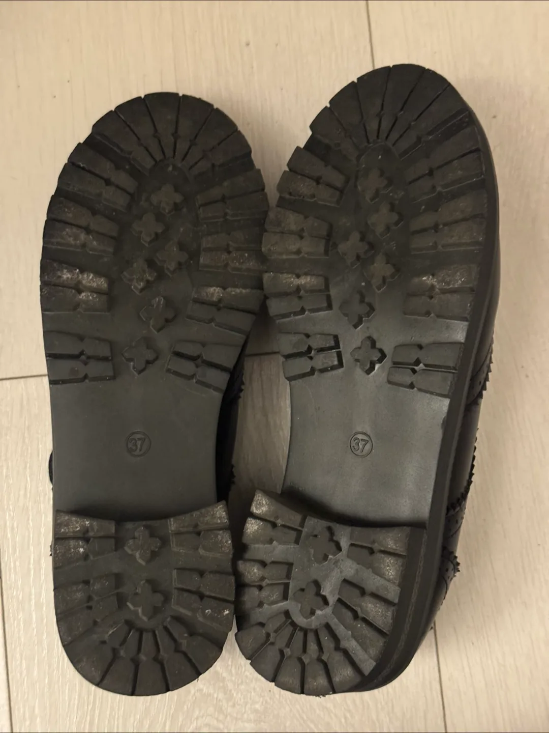 EUC LACE UP OXFORD STYLE LOAFERS WMNS SIZE 37 🧡 image indicator(3)