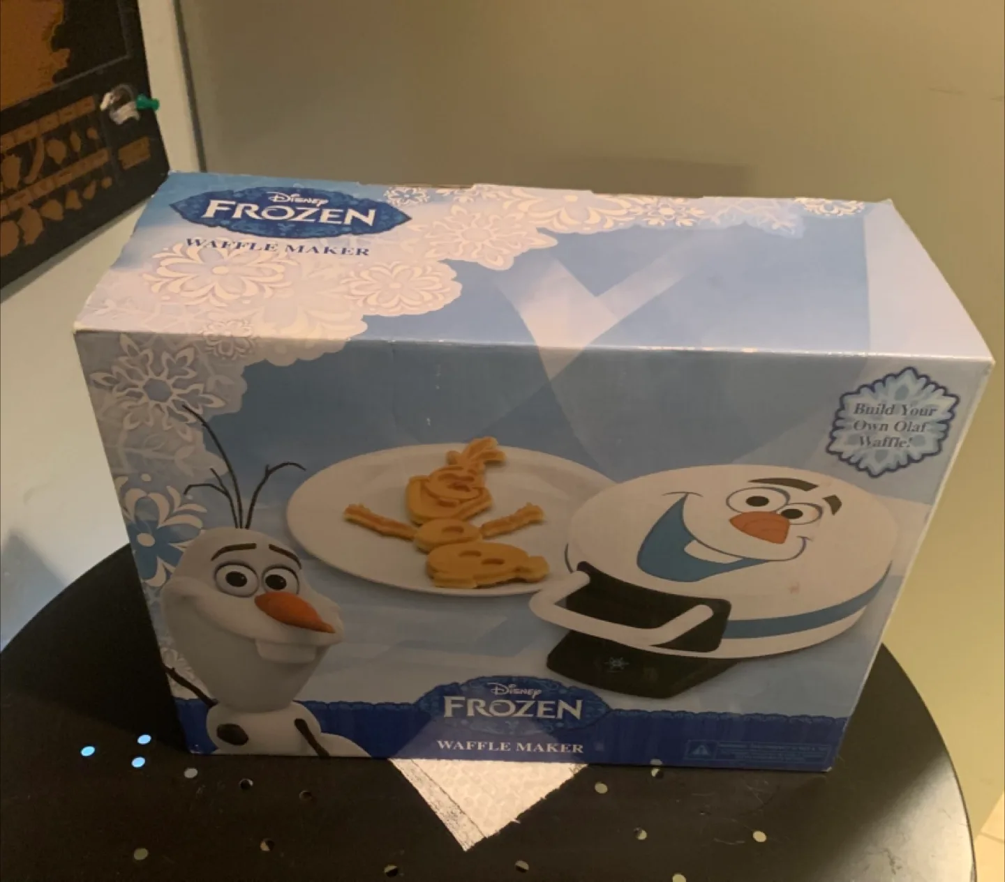 🧡 Disney Frozen Olaf Waffle Maker thumbnail