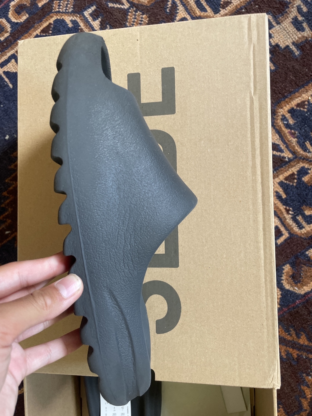 Adidas Yeezy Slide Size 8 - Brand New! High Quality Reps! - photo 3