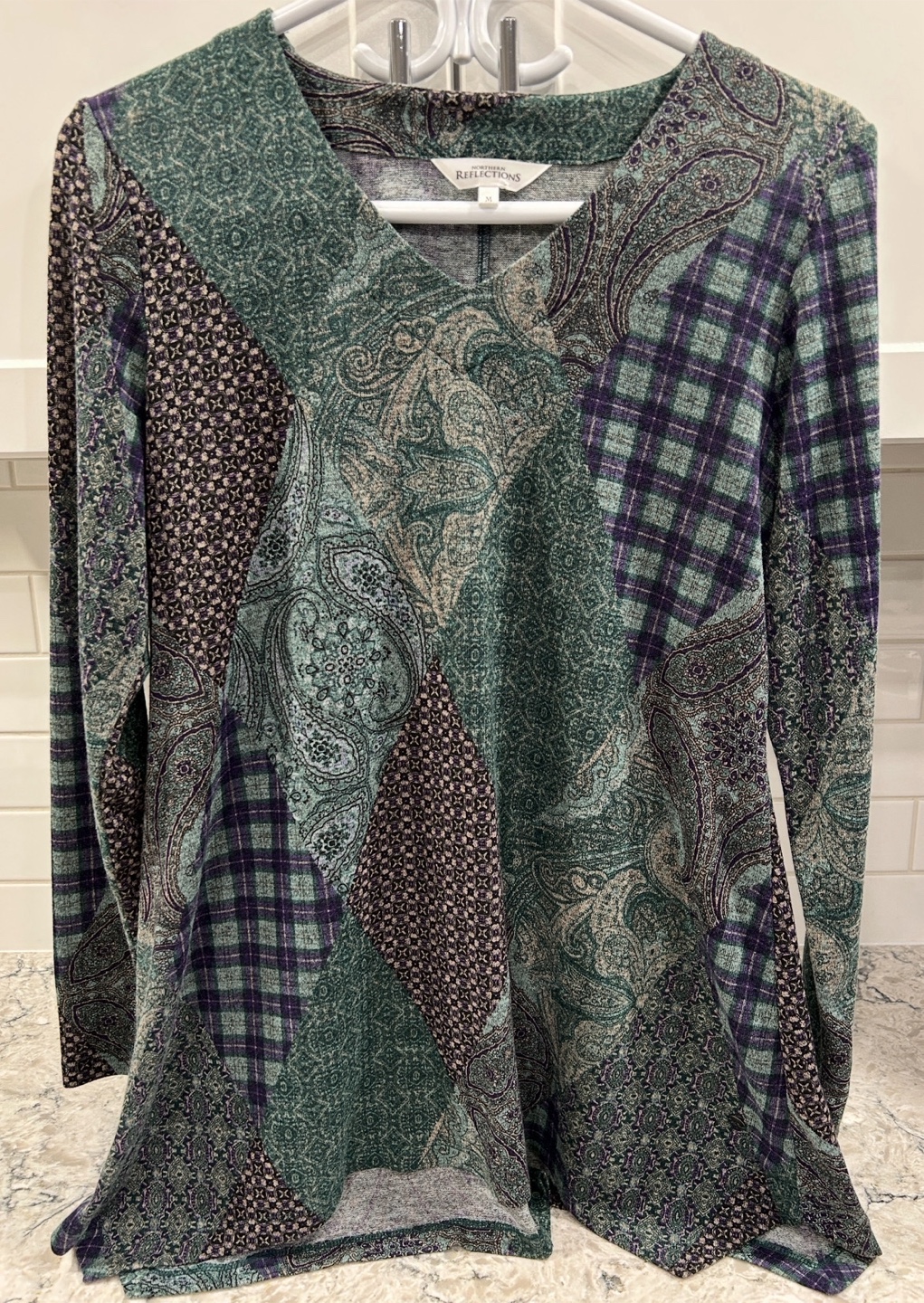 Women’s Dressy Casual Tunic Top (Northern Reflections)