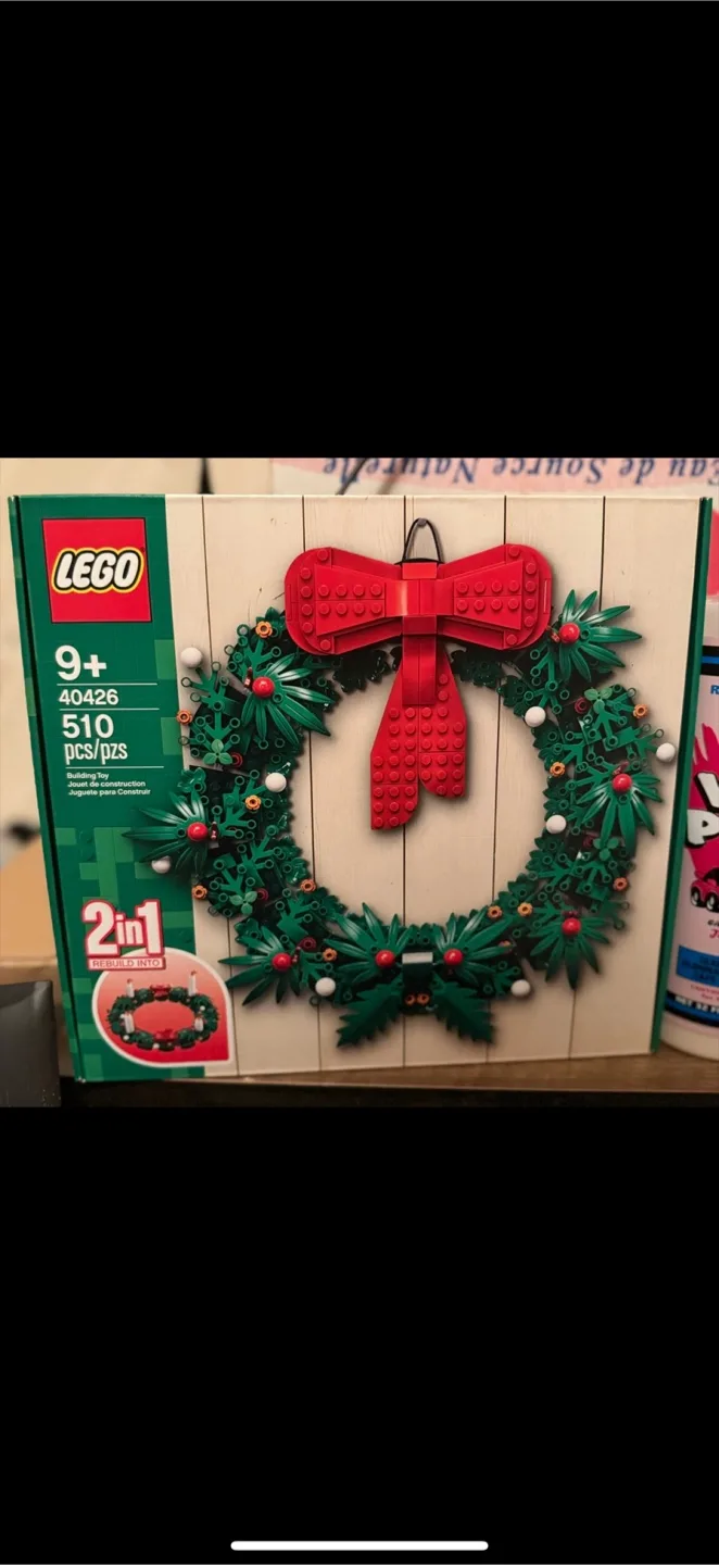 New LEGO 40426 Christmas Wreath 2-in-1, 510 Pieces thumbnail