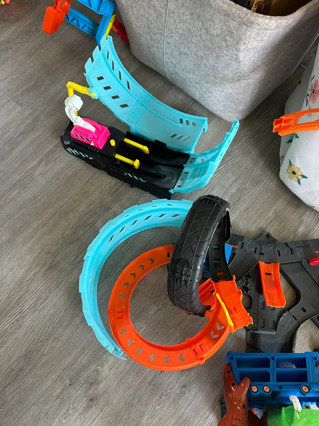 Hot Wheels Track Set - photo 4