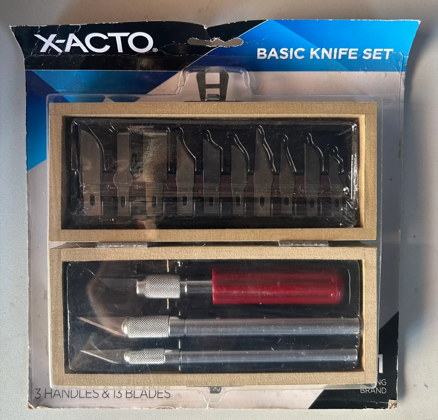 X-ACTO Basic Knife Set - 3 Handles & 13 Blades thumbnail
