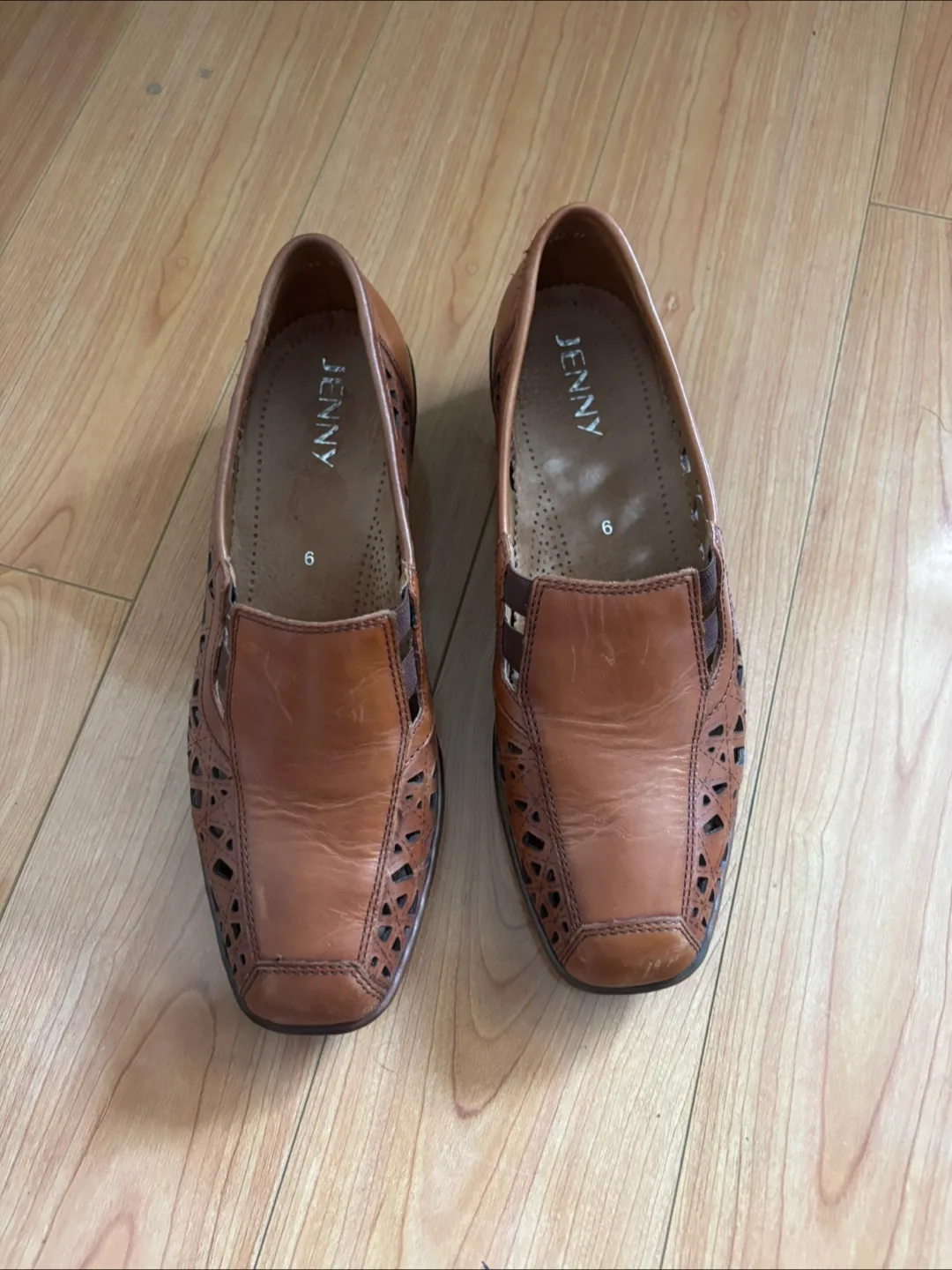 Jenny Cognac Leather Shoes - US 8.5 thumbnail