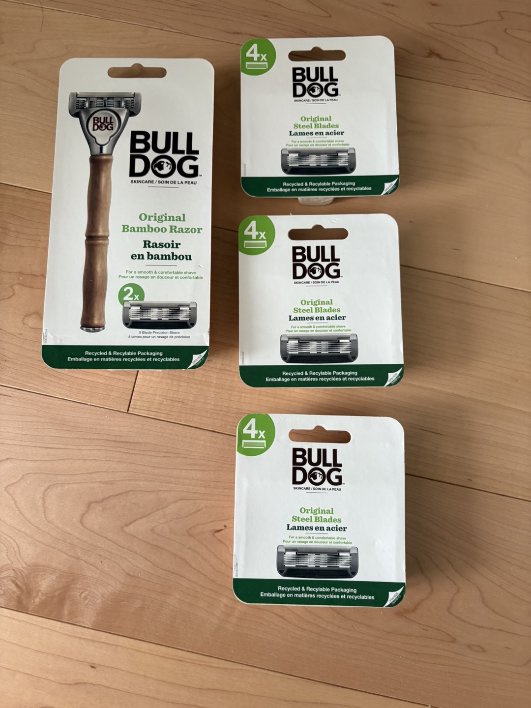 Bulldog Bamboo Razor + Steel Blades Refills