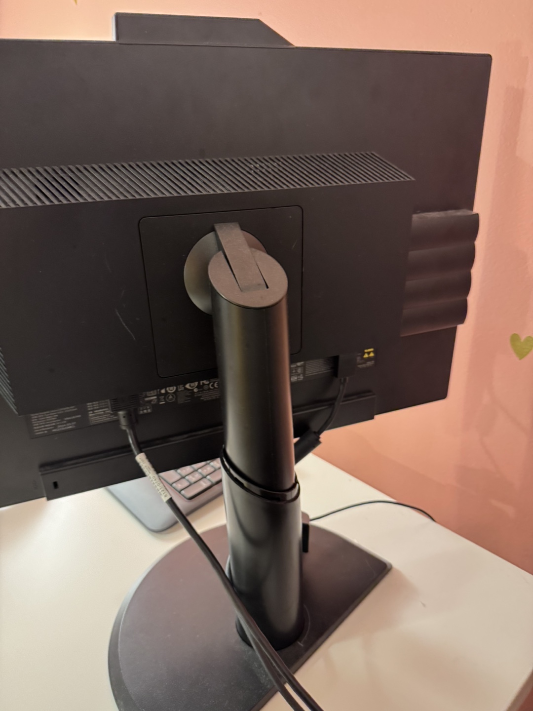 Lenovo Monitor 21.5” LED moving sale must go - photo 5