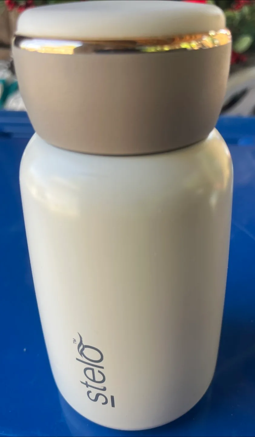 Stelo Water Bottle - White thumbnail
