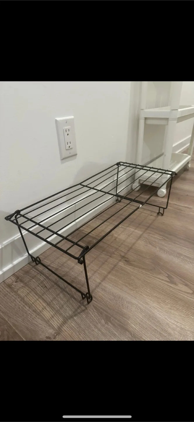 Black Wire Shoe Rack thumbnail