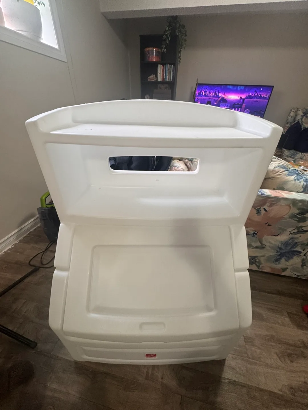 Toy chest with book shelf 🧡 image indicator(2)