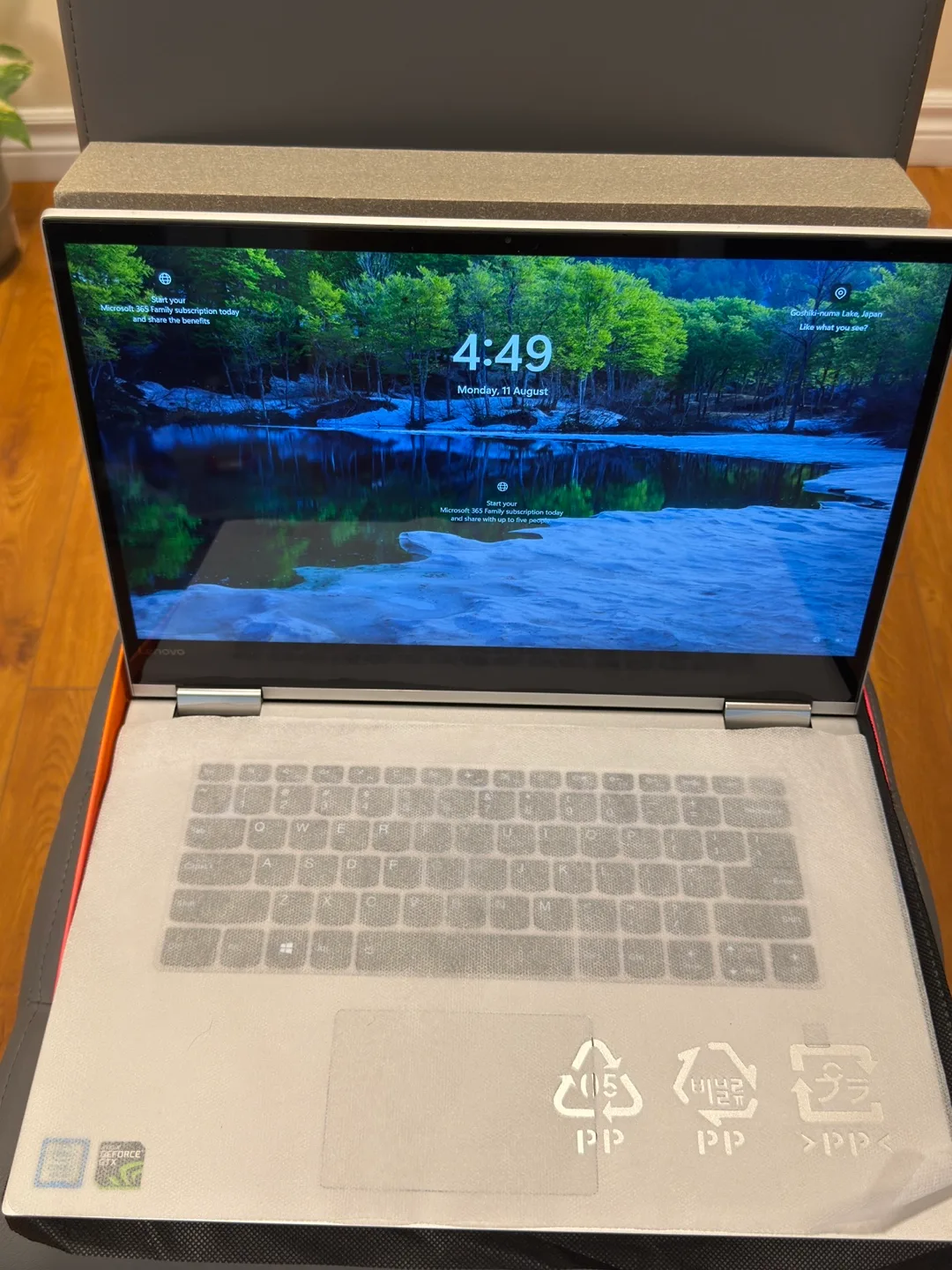 Lenovo Yoga 730 Laptop image indicator(5)