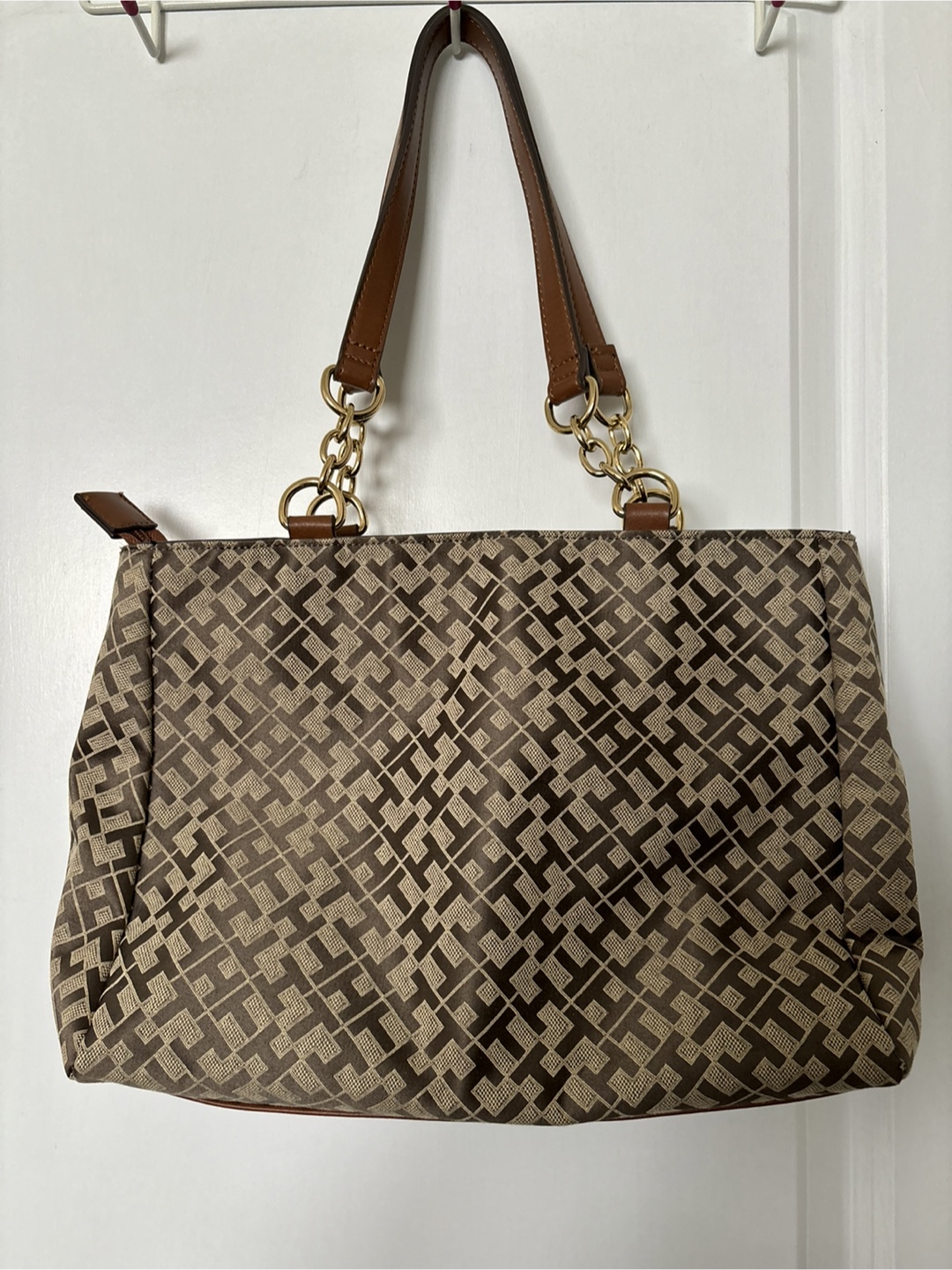 Tommy Hilfiger Monogram Tote Bag - photo 2