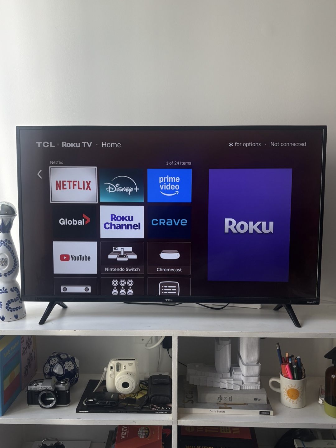 TCL Roku TV 43”