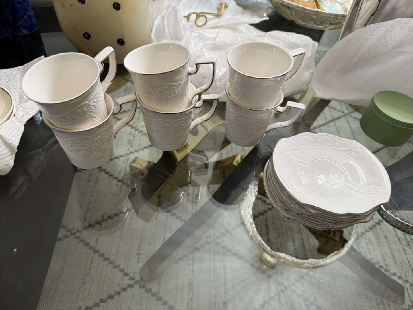 White Porcelain Tea Cup and Saucer Set - photo 4