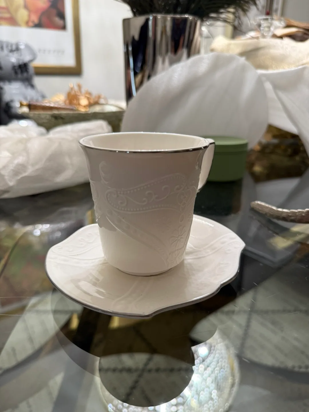 White Porcelain Tea Cup and Saucer Set thumbnail