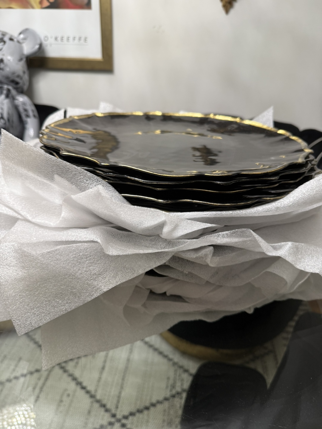 Black charger  Plates with Gold Trim - photo 4