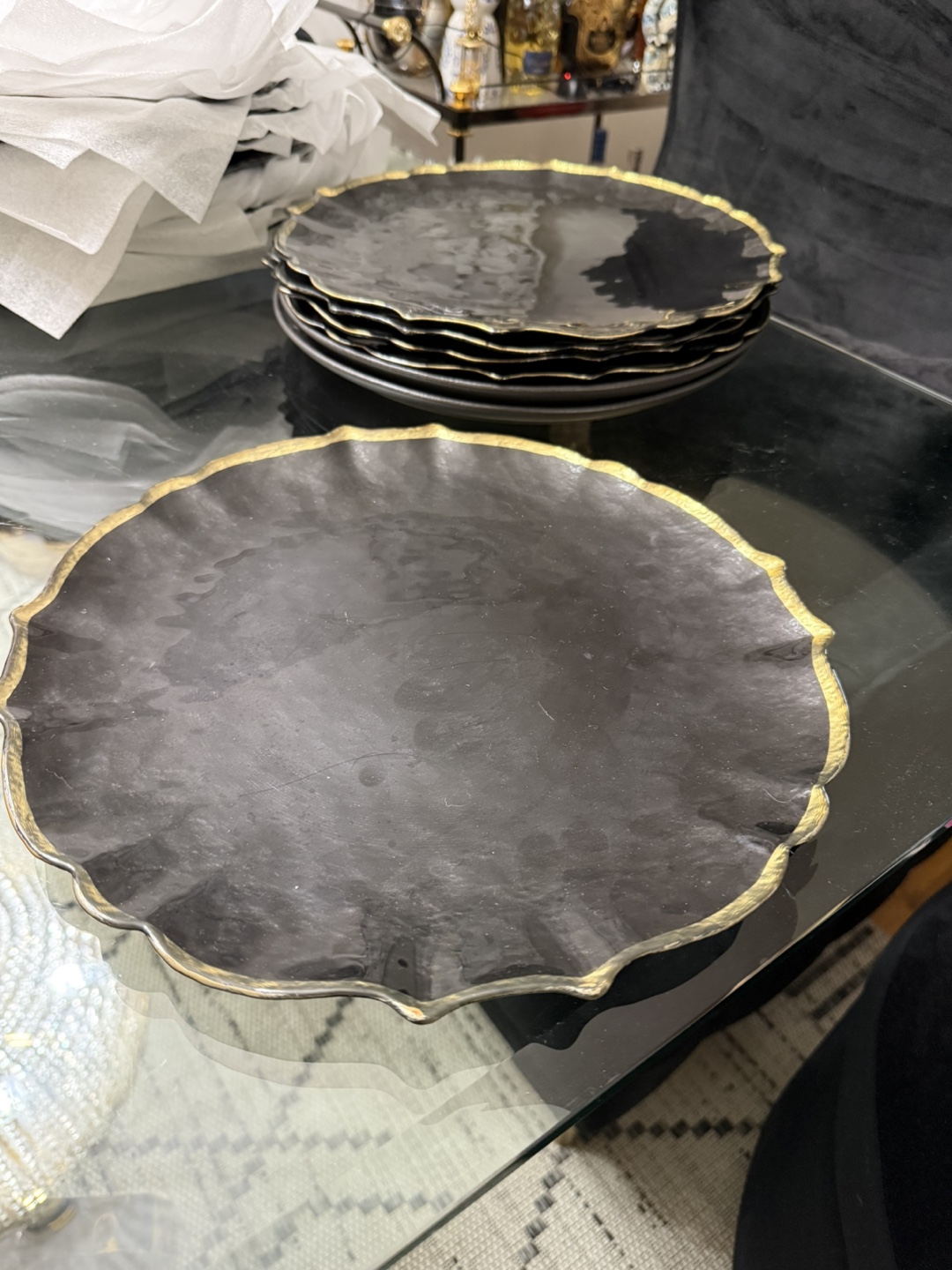 Black charger  Plates with Gold Trim - photo 3