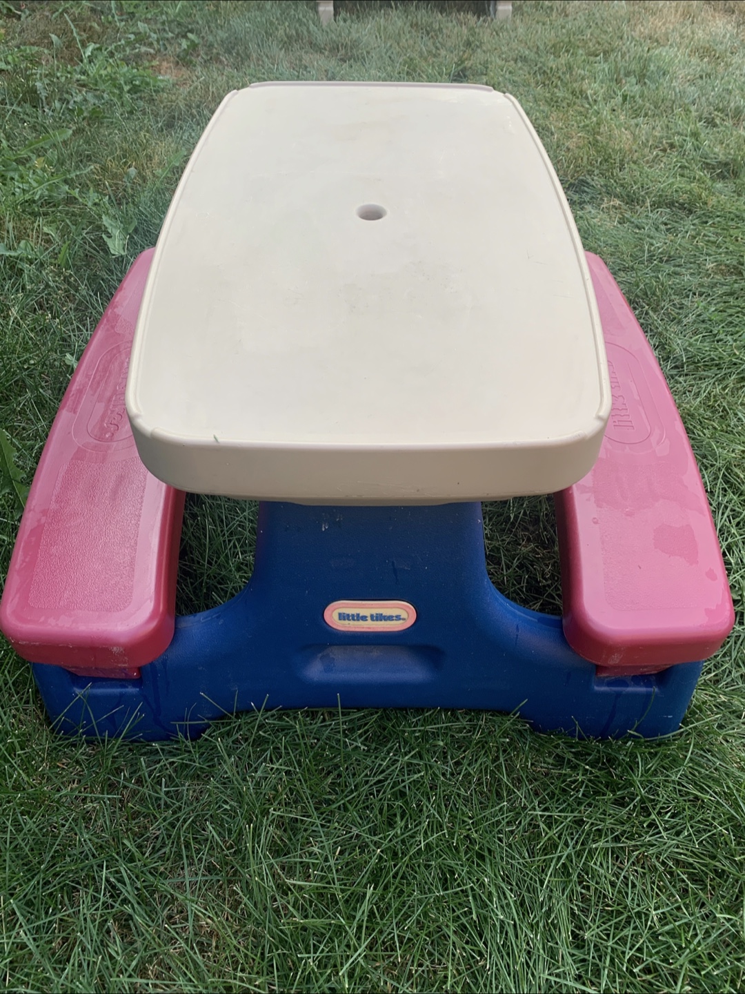 Little Tikes Kids Picnic Table