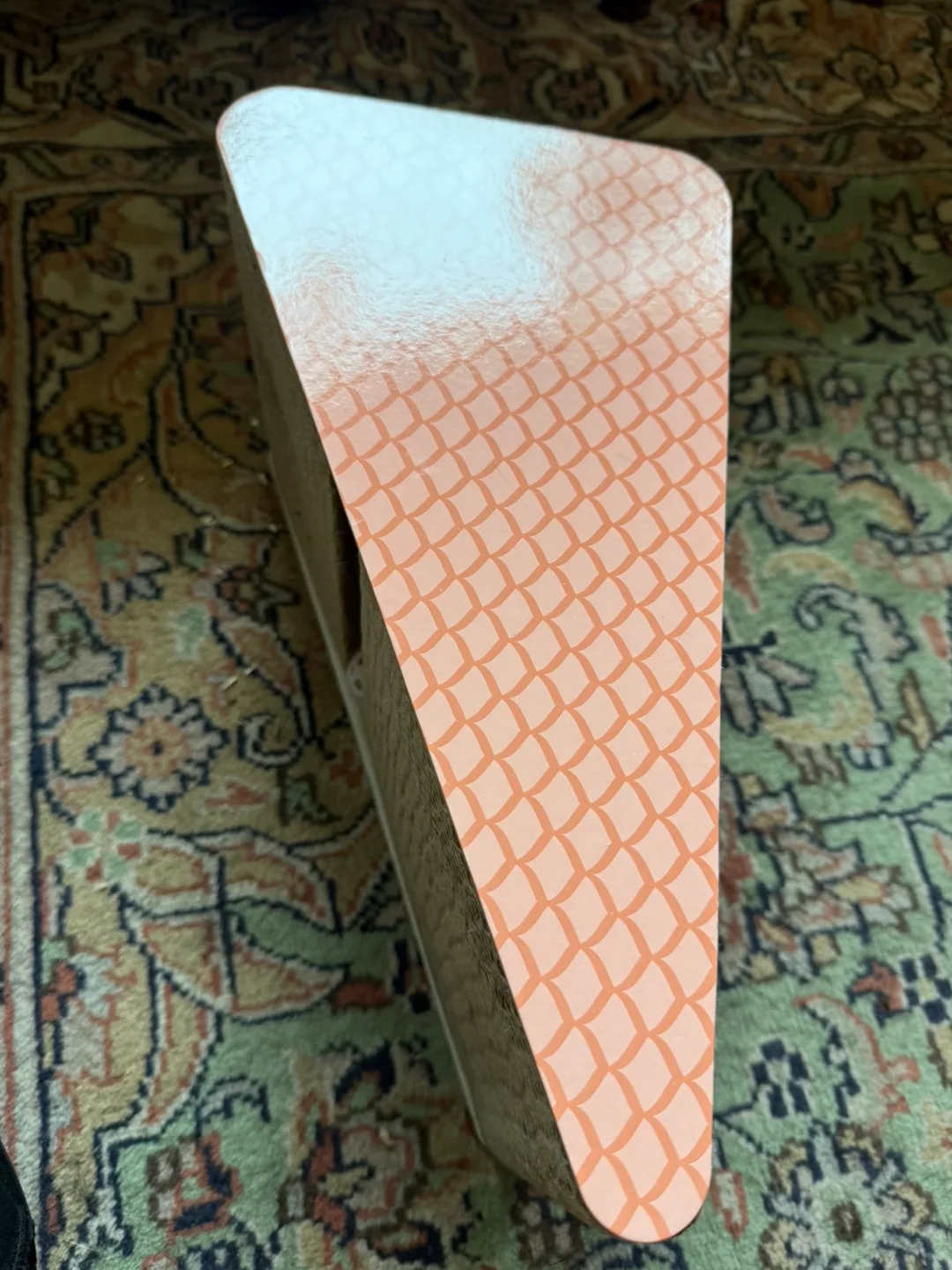 Cat scratching box image indicator(2)