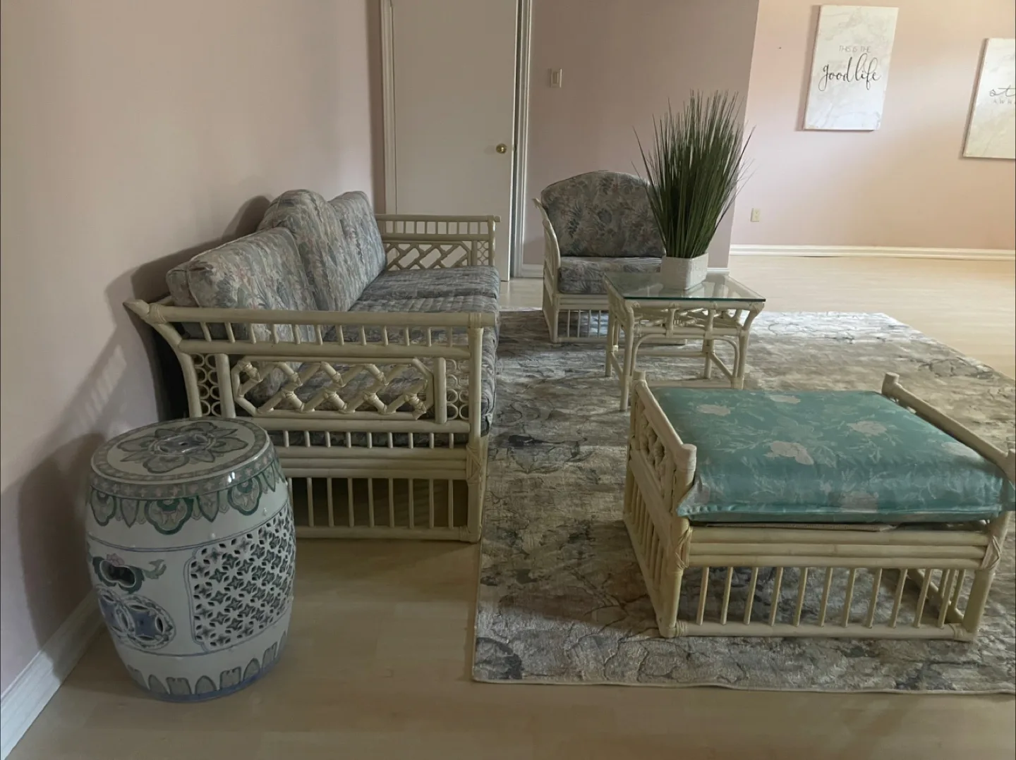 Vintage Rattan Living Room Set thumbnail