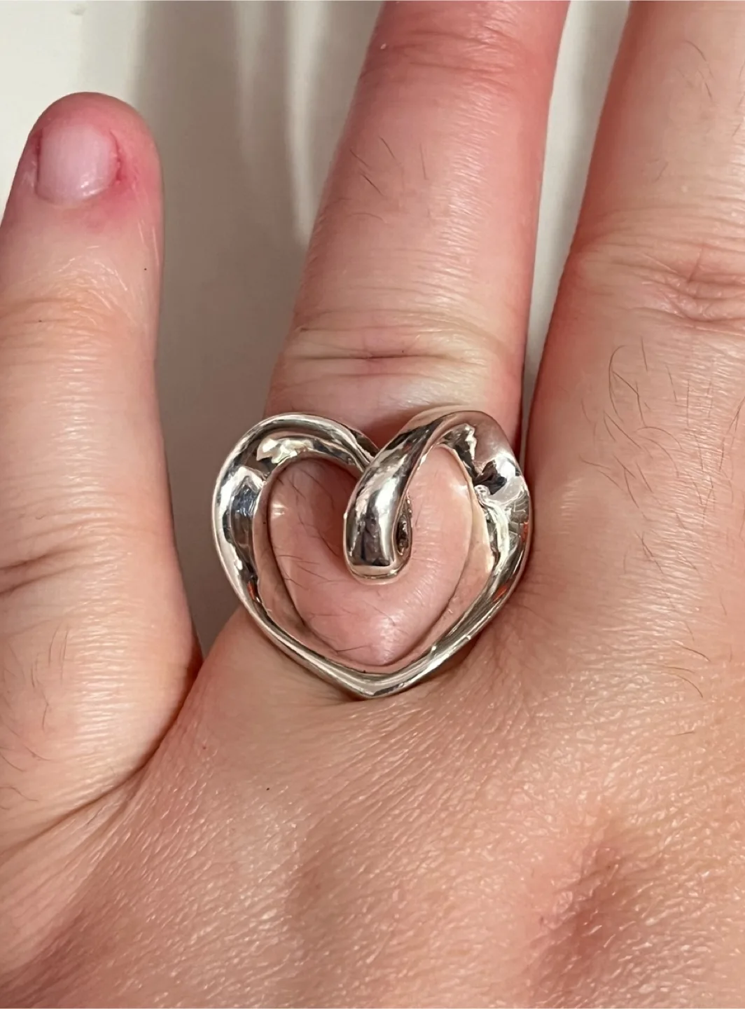 Real 925 Sterling Silver Abstract Heart Ring Size 9 image indicator(7)