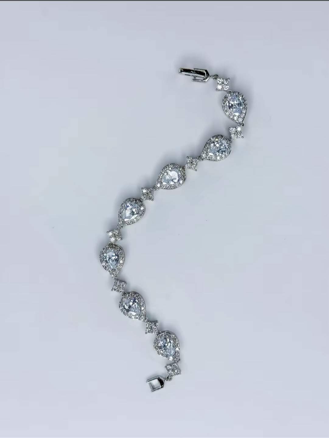 Star Drop Bracelet