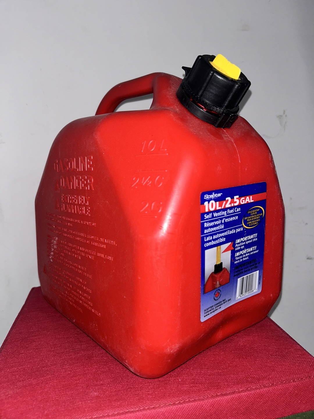 Scepter 10L/2.5 Gal Fuel Can