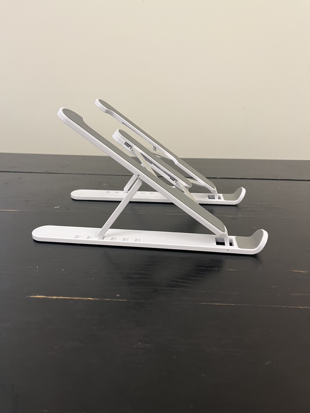 Adjustable Laptop Stand - photo 2