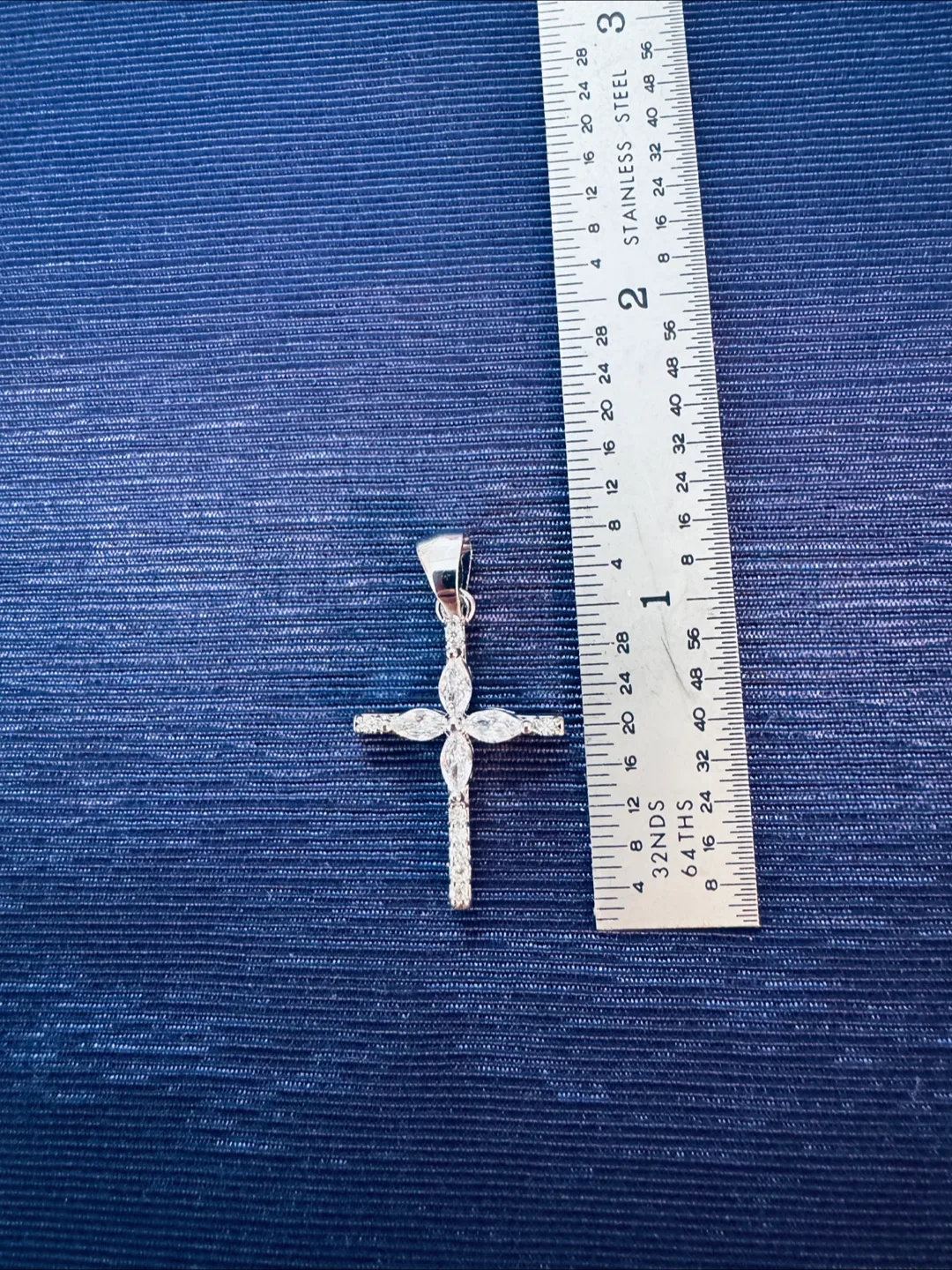 🧡Clear CZ diamond Cross Pendant 1” Silver Plated image indicator(4)