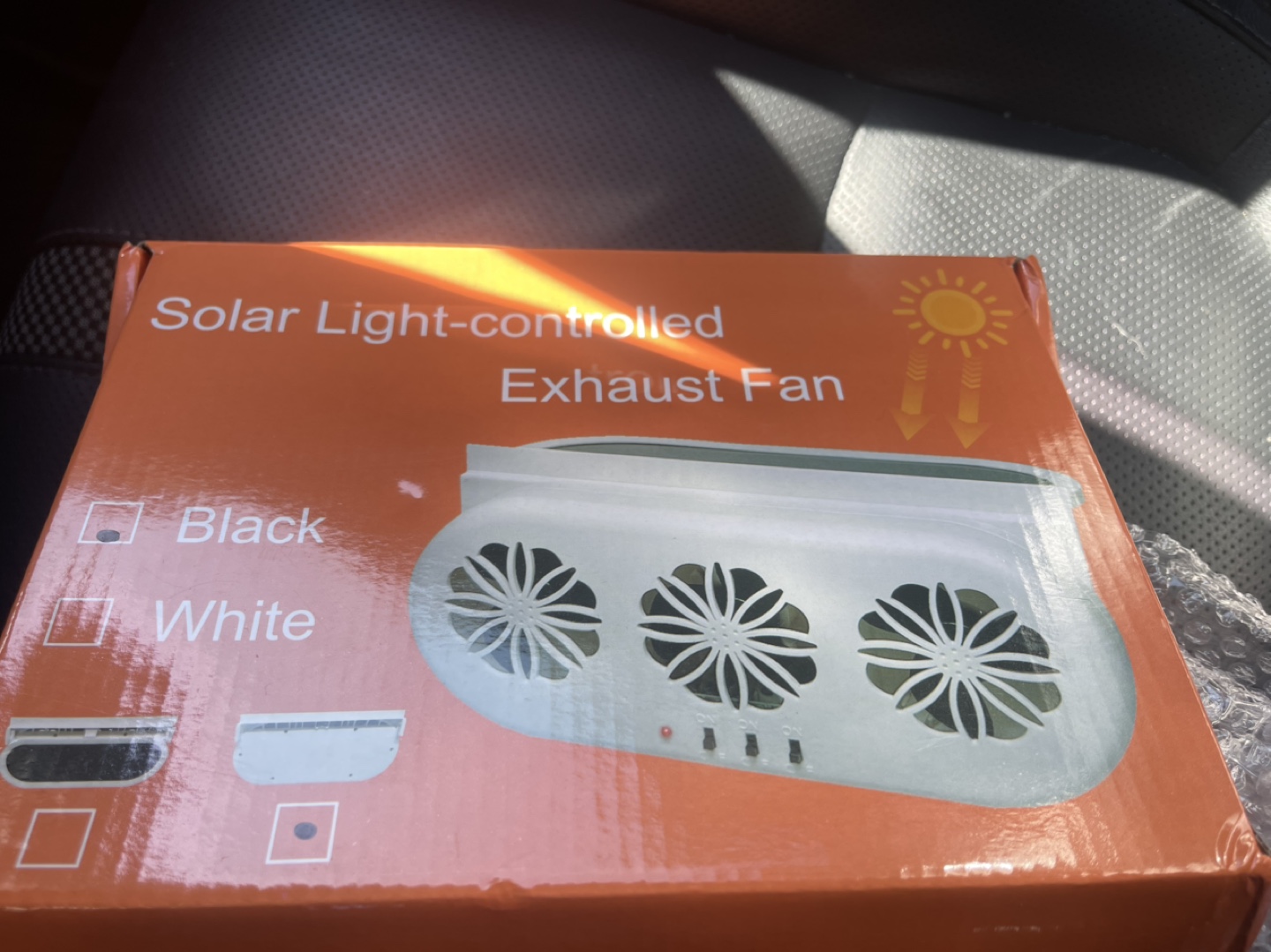 Solar Light-Controlled Exhaust Fan - Black