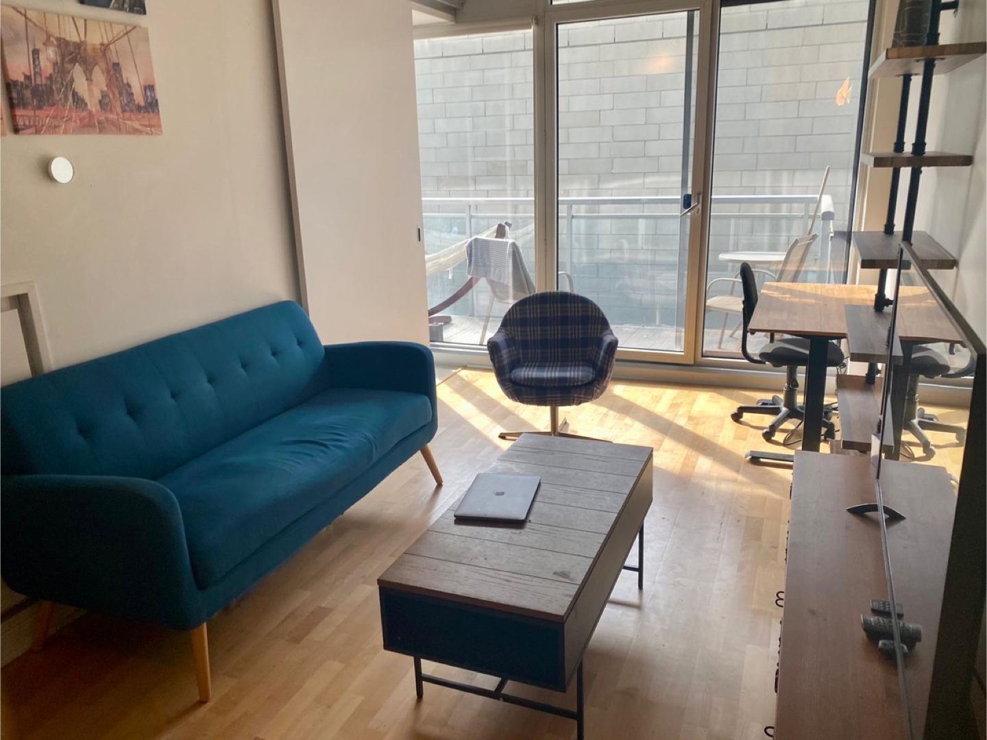Centretown 1 B/R 1 Bath Condo Sept 1