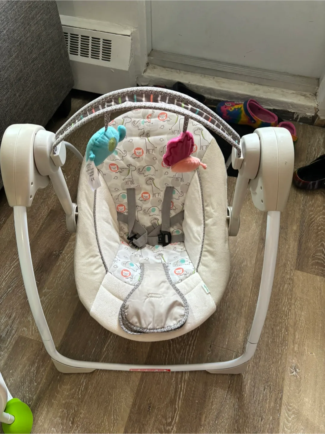 Baby Swing thumbnail