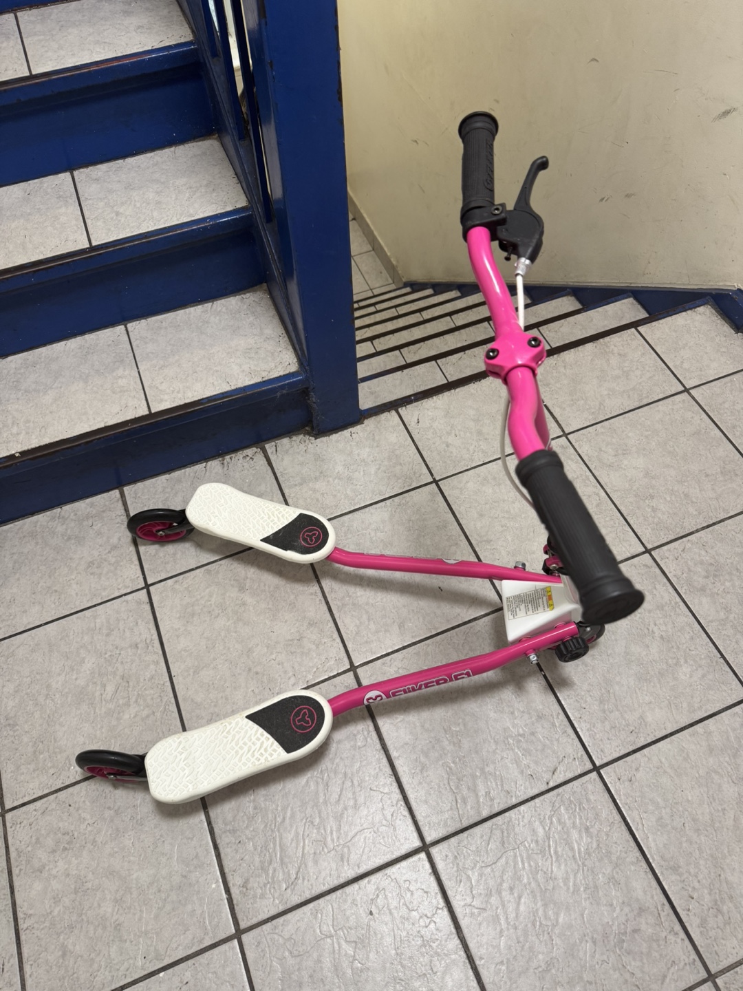 Pink Y Fliker F1 - photo 3