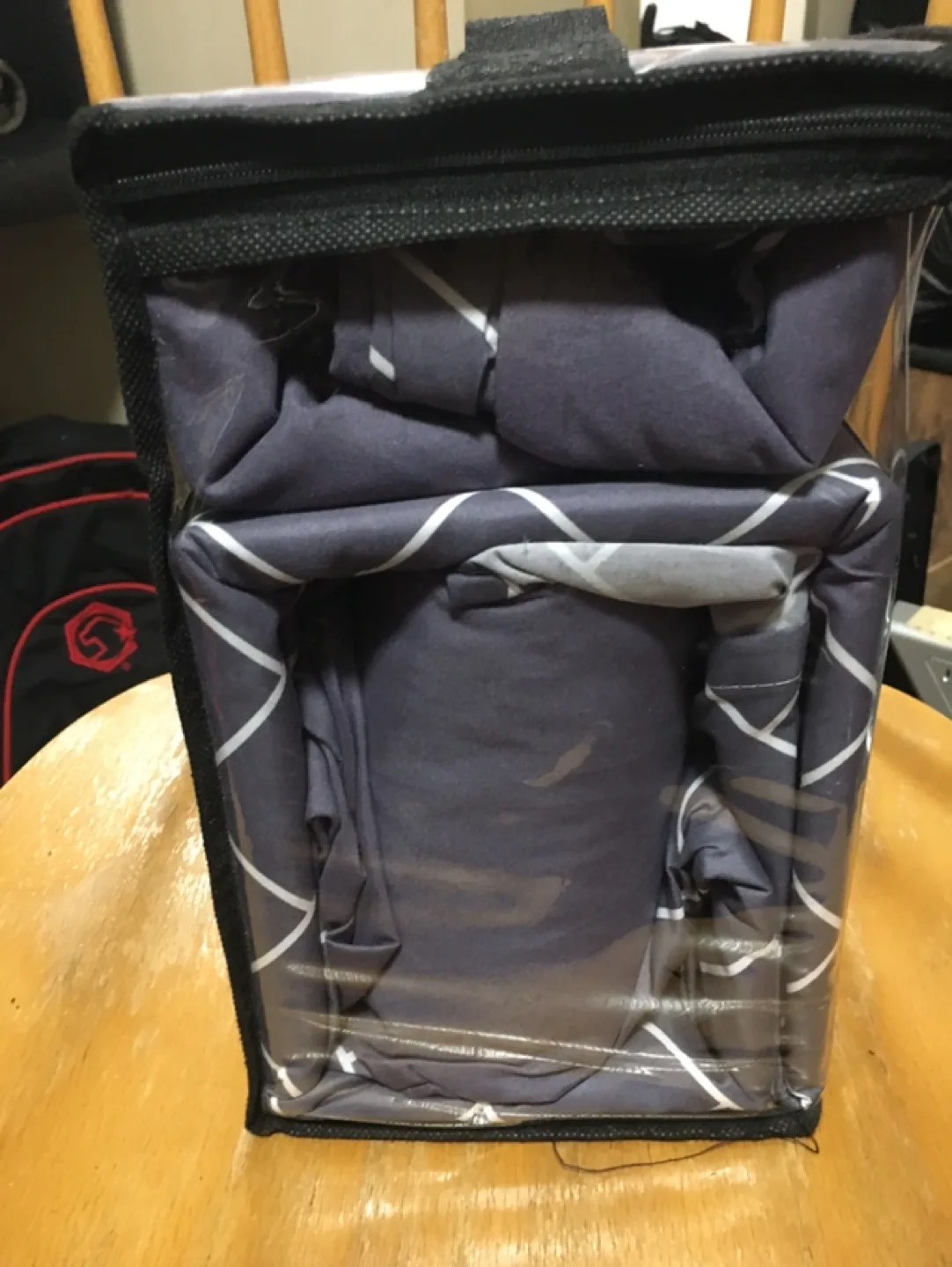 IH Queen Size 6-Piece Bed Sheet Set - NEW image indicator(2)