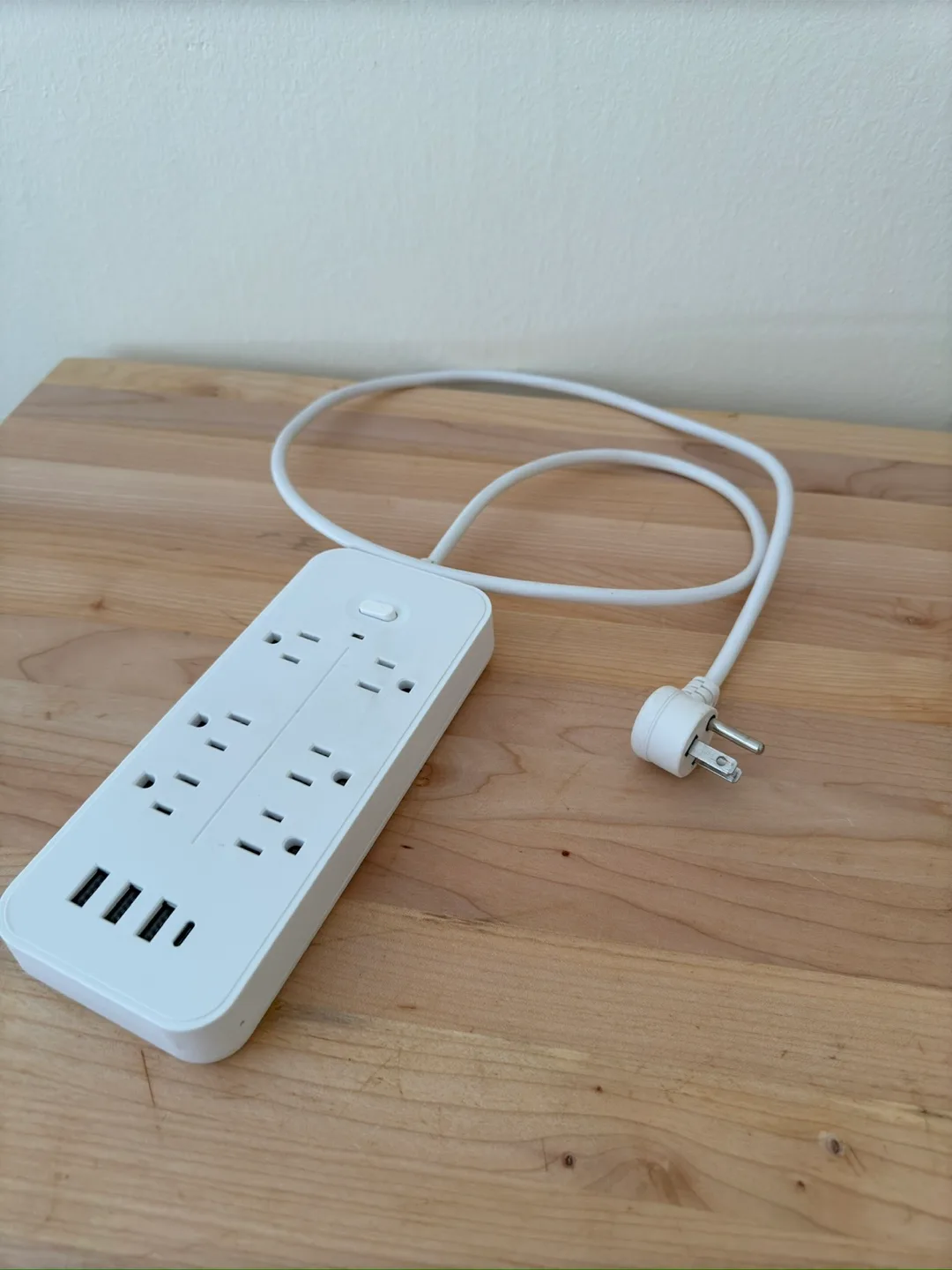 White Power Strip with USB Ports thumbnail