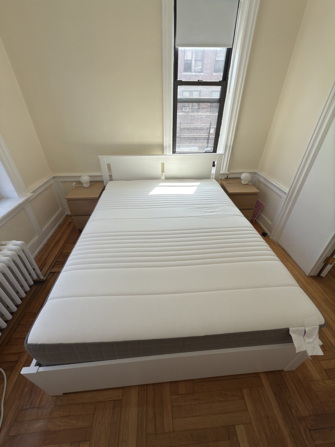 Queen Bed with 2 storage boxes and White Mattress - photo 5