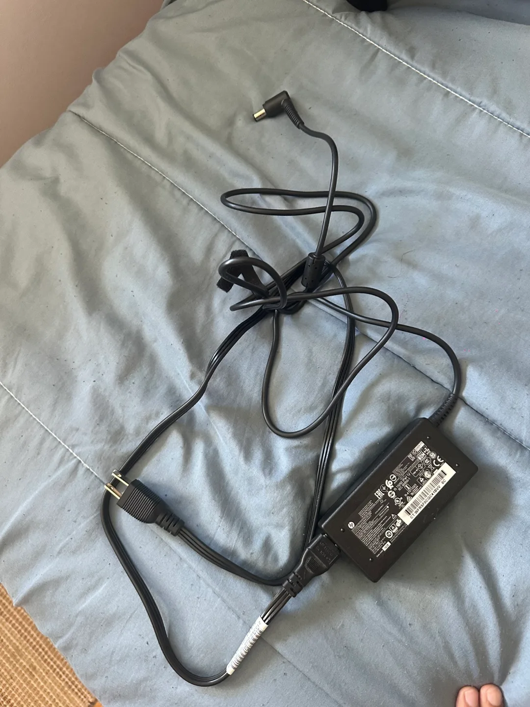 HP Laptop Charger 19.5V, 4.62A, 90W thumbnail
