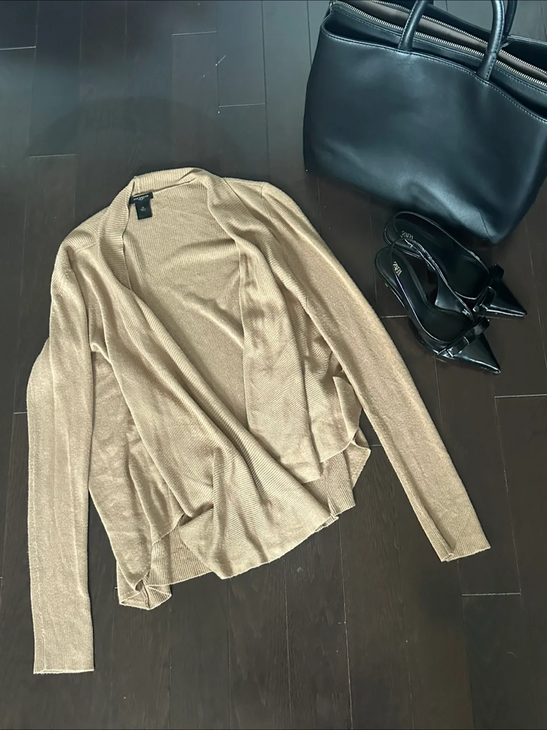 Set of 2 Office Cardigans | Camel and Black | XS S image indicator(7)