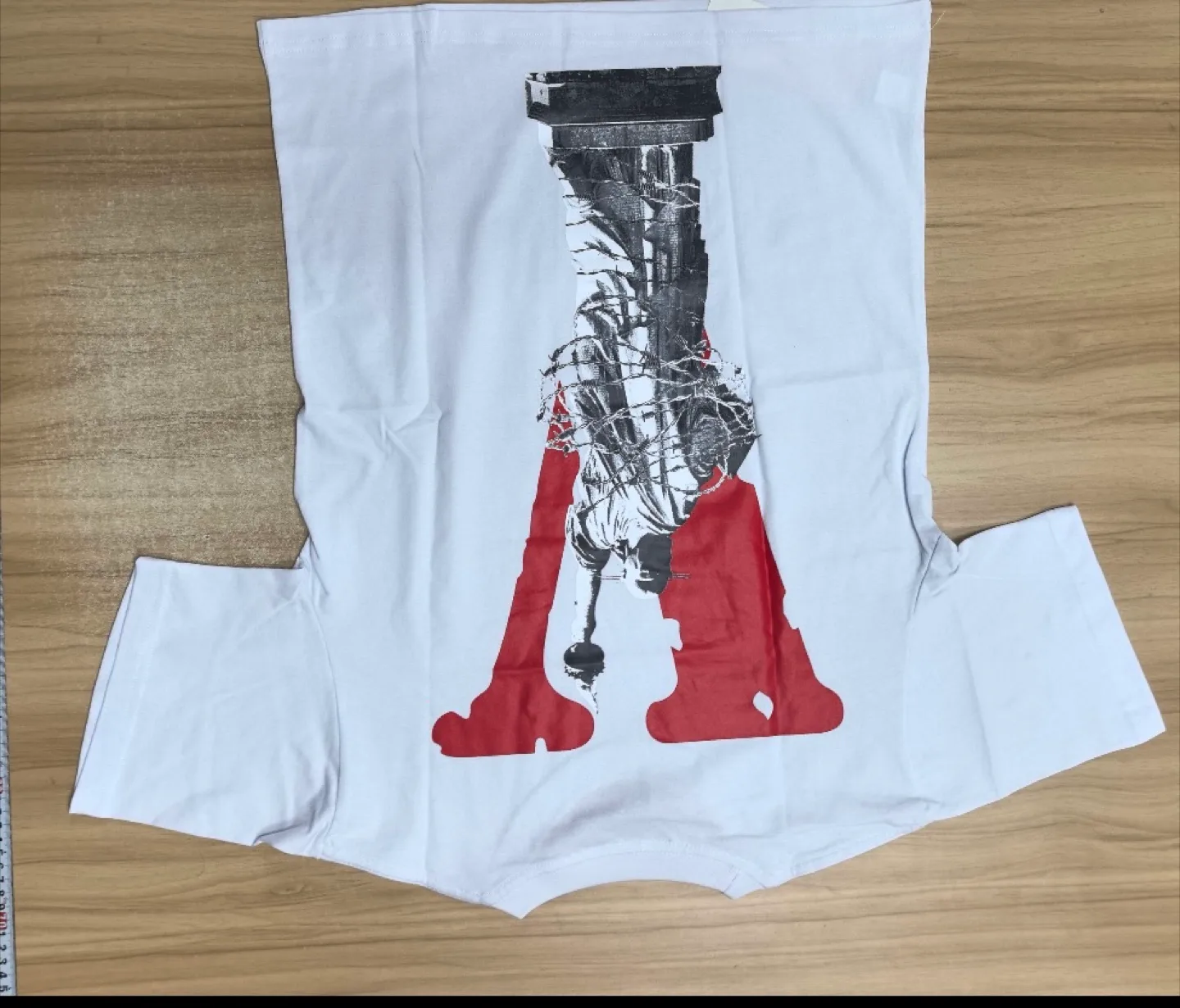 VLONE tee X STATUE OF LIBERTY thumbnail