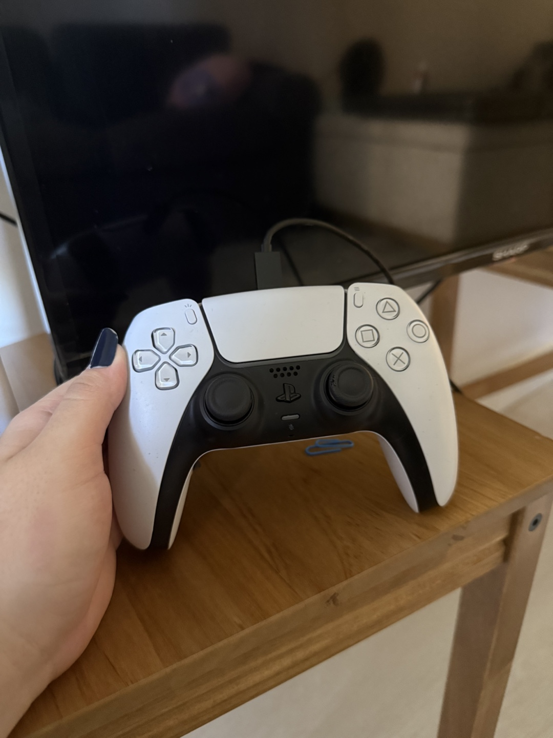 PlayStation 5 Console with Controller - photo 3