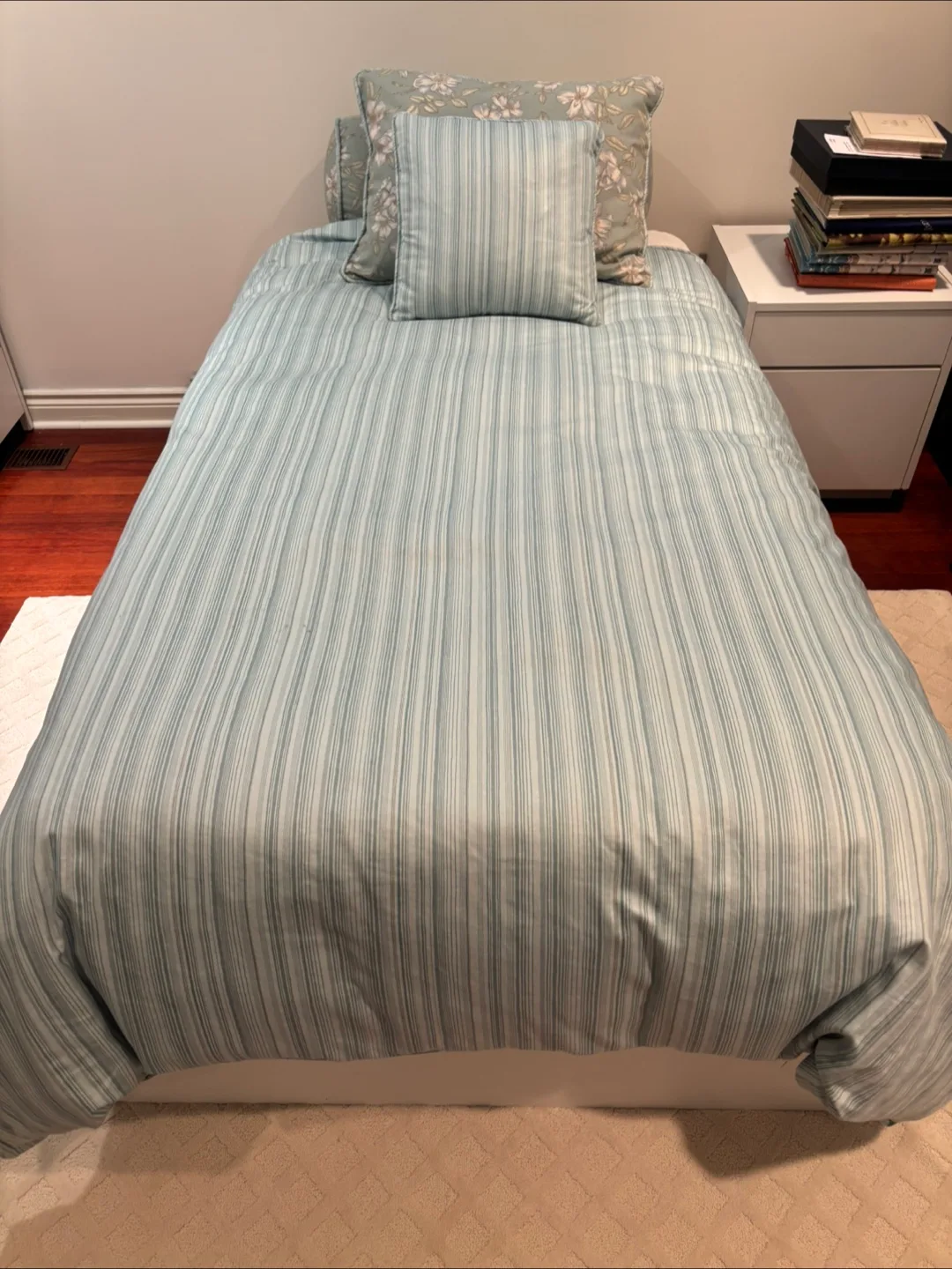 Single Bedding Set thumbnail