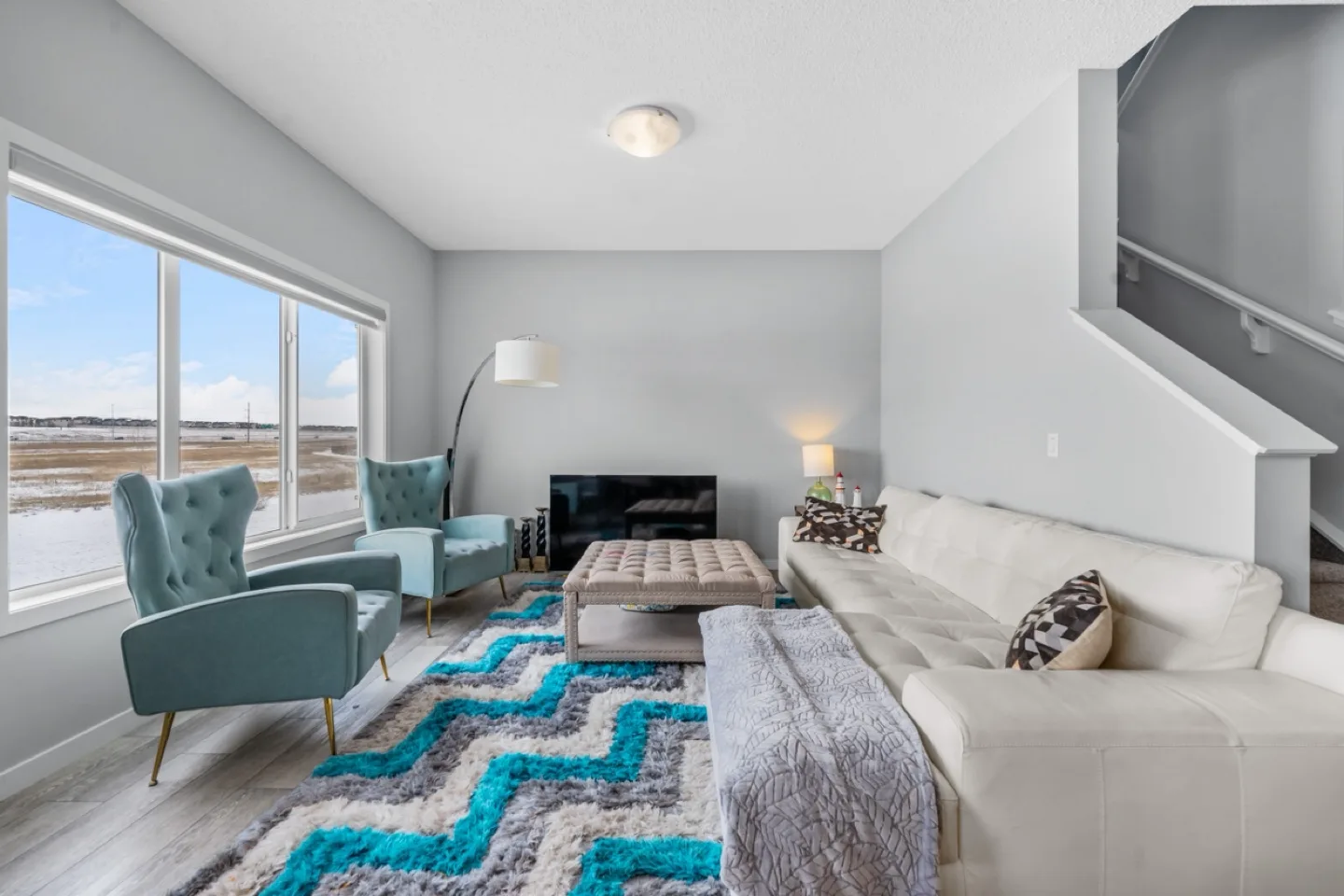 White Leather Sectional Sofa image indicator(10)