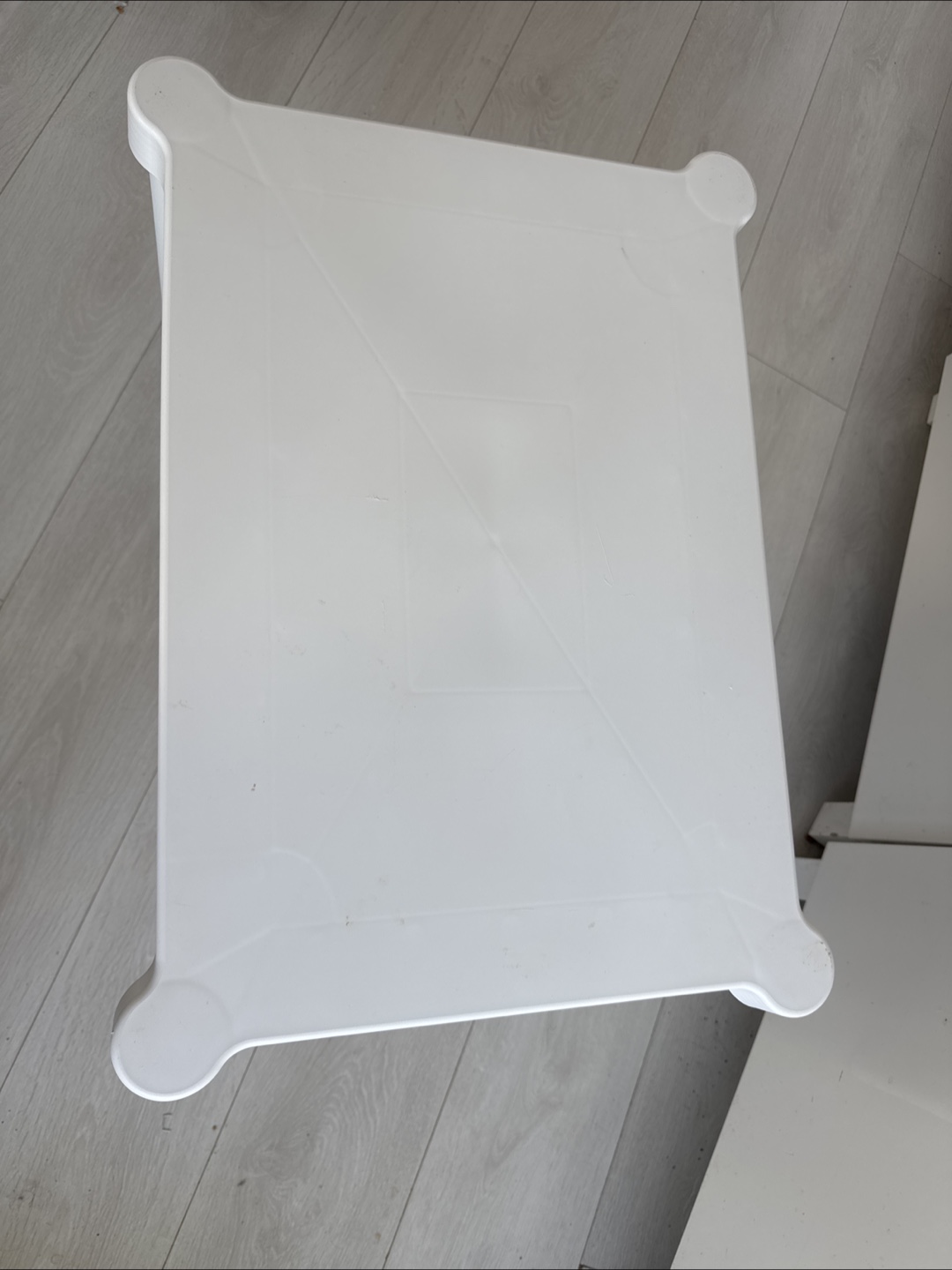 IKEA Utter Table - White - photo 2
