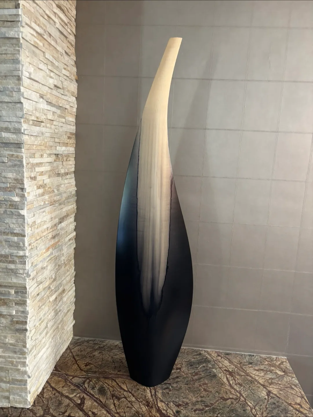 Decorative Art Piece thumbnail