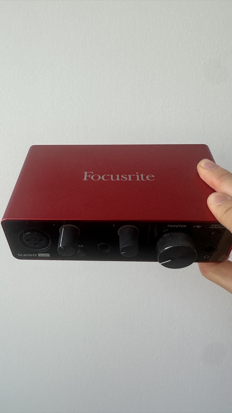 Solo Audio Interface & SM48 Mic