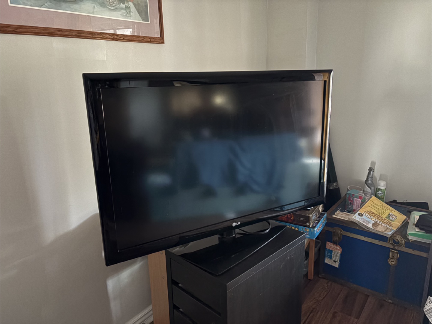 LG 42LD450-UA 42" LCD TV