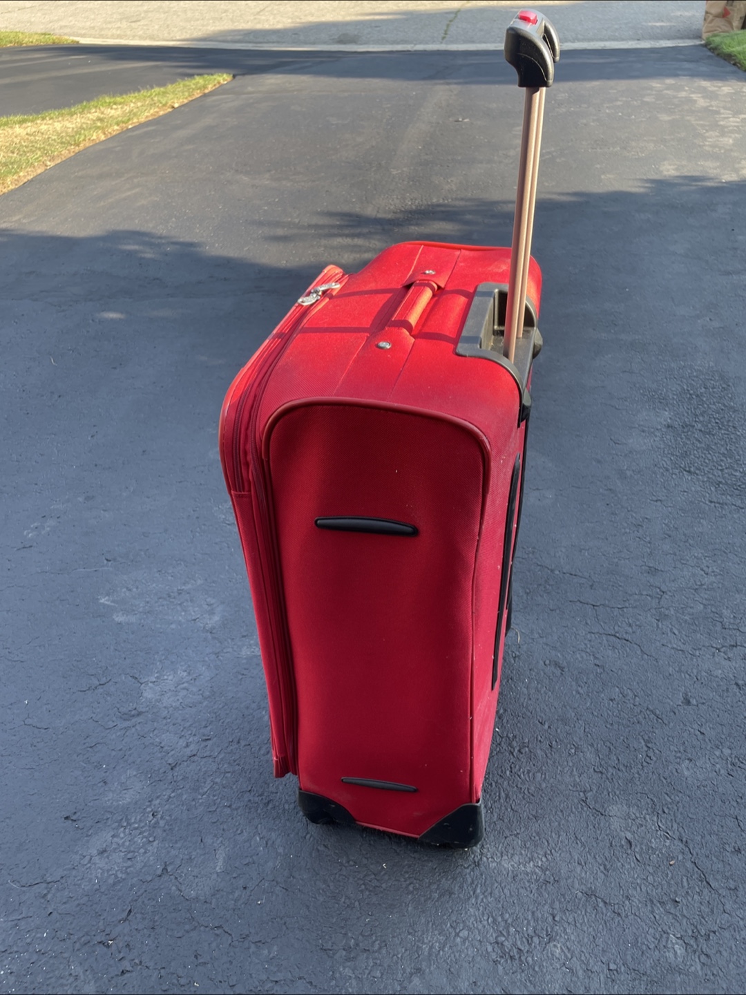Large 30” Travel Land Suitcase