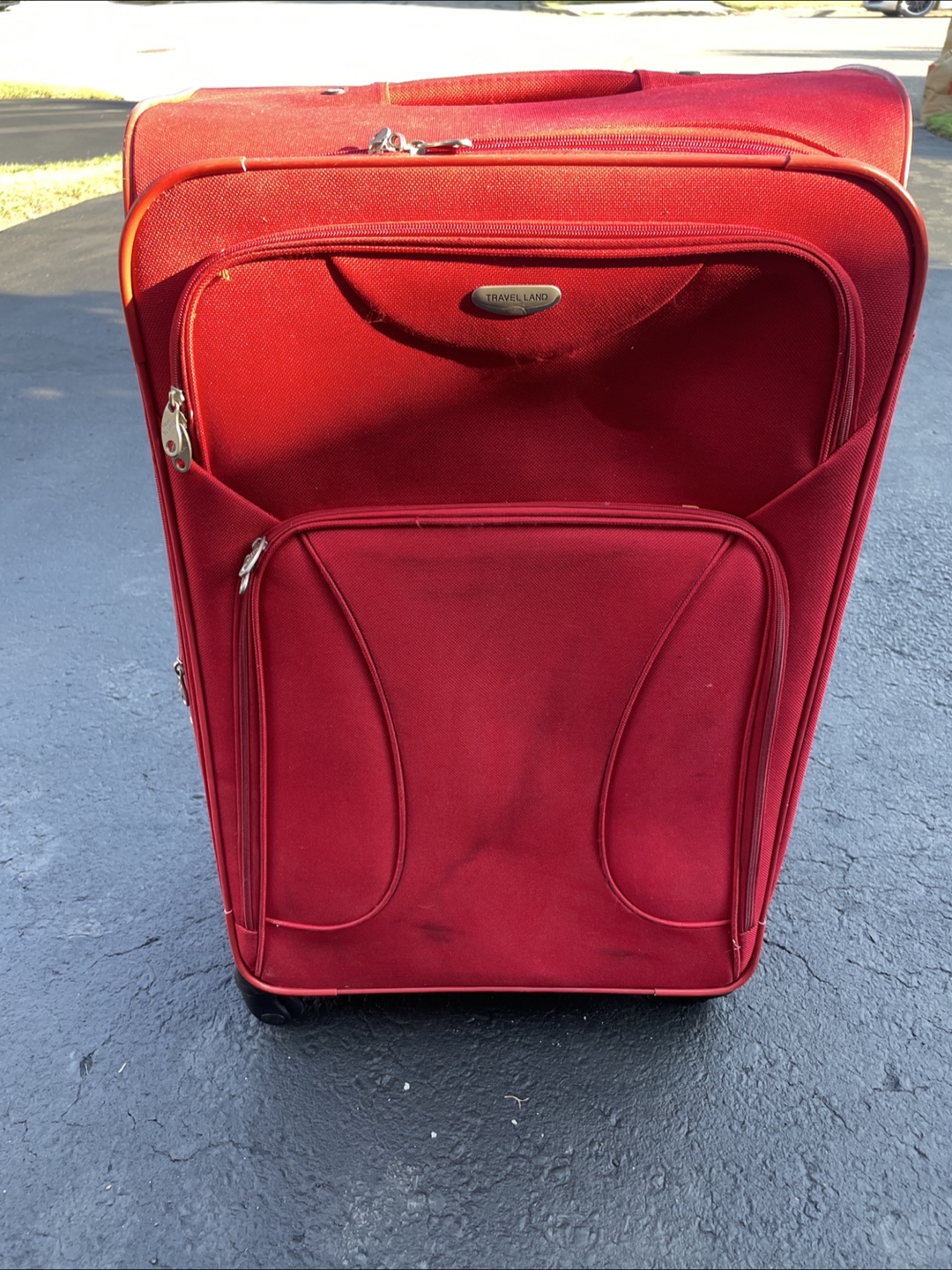 Large 30” Travel Land Suitcase - photo 2