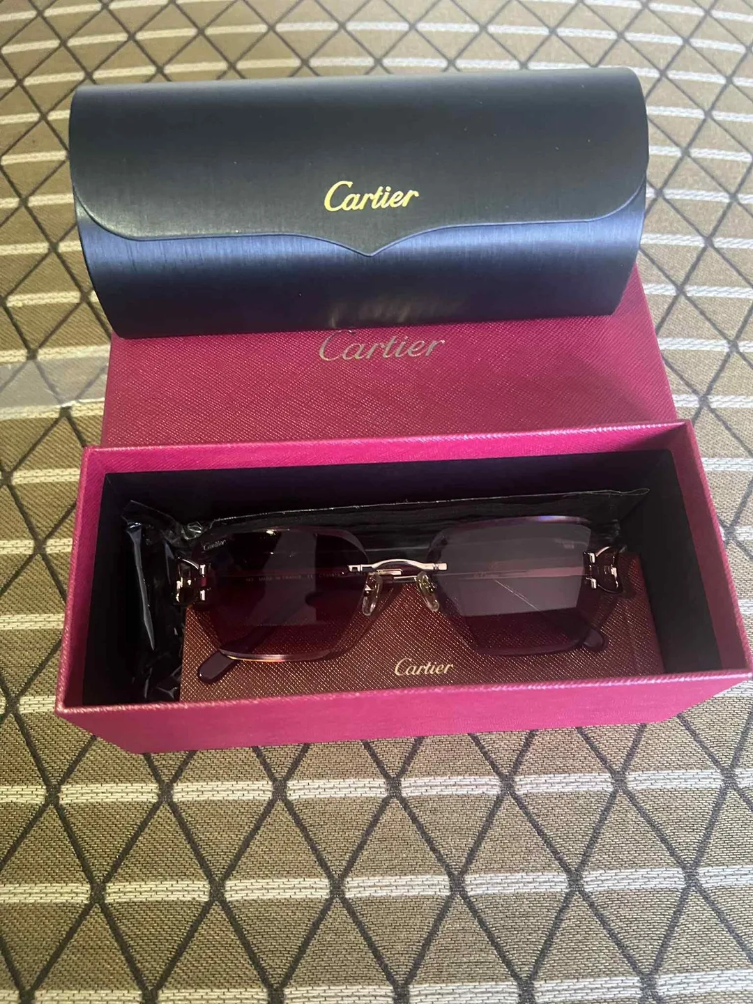 RECEIPT - Cartier Rimless Sunglasses image indicator(7)