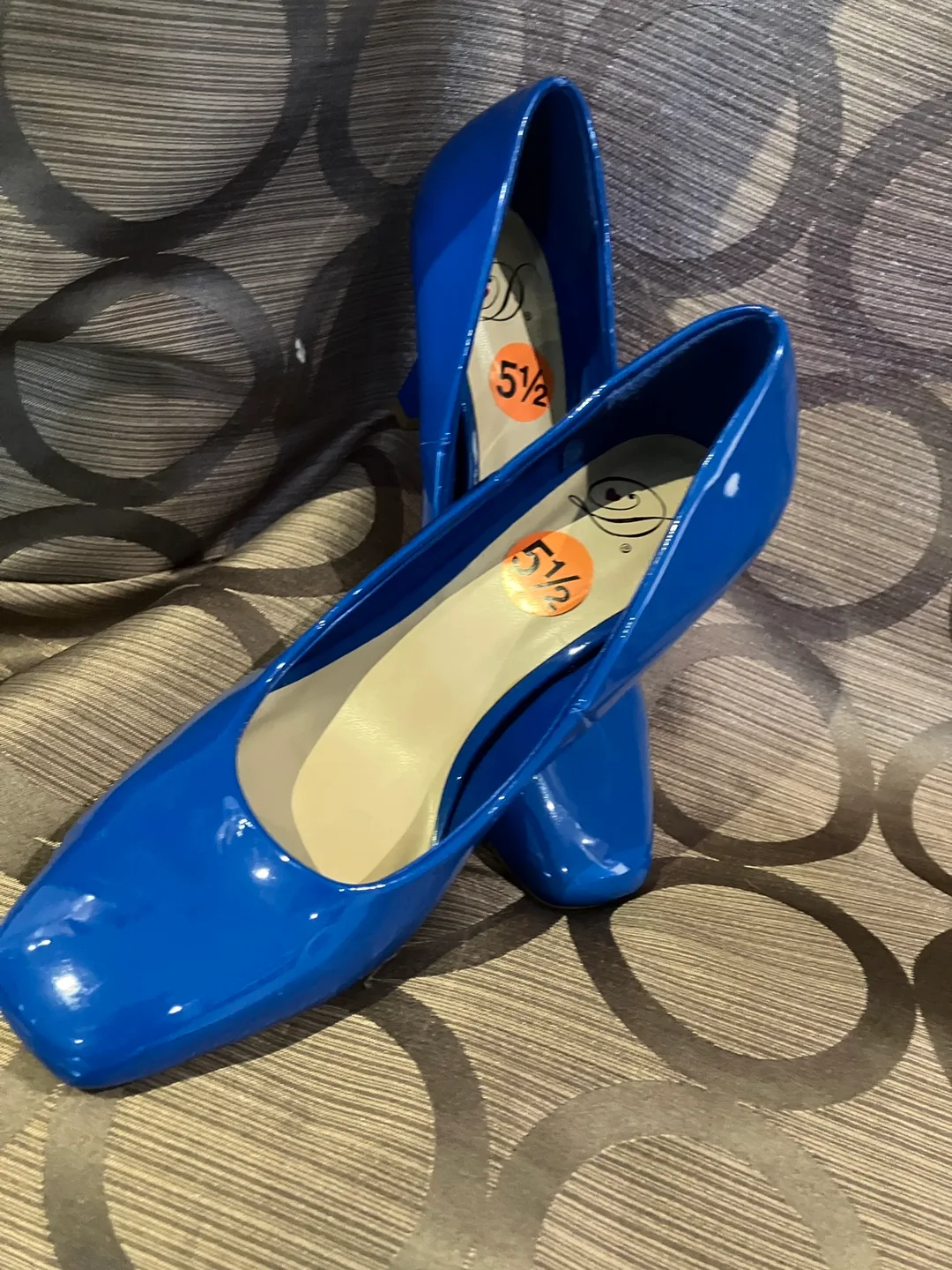 Blue Heels - Size 5.5 image indicator(2)
